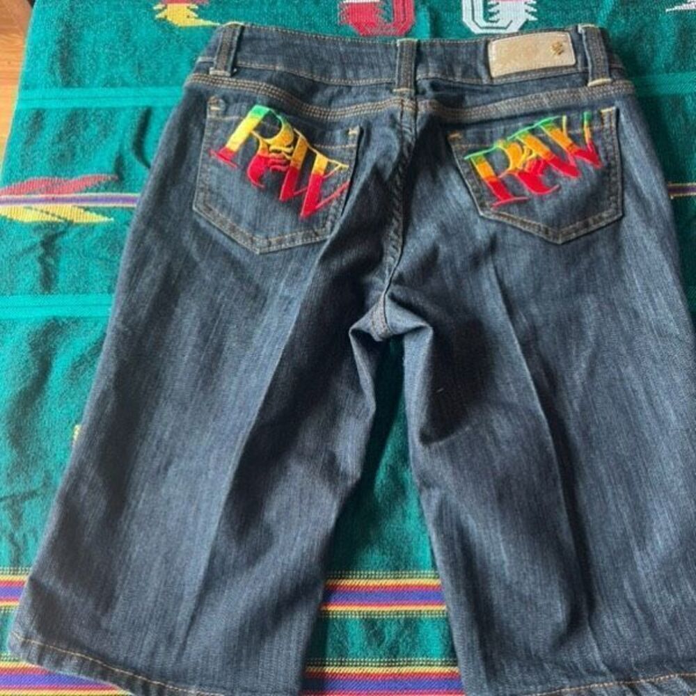 Women’s Y2K rockwear Bermuda shorts ￼‎ - Picture 6 of 8